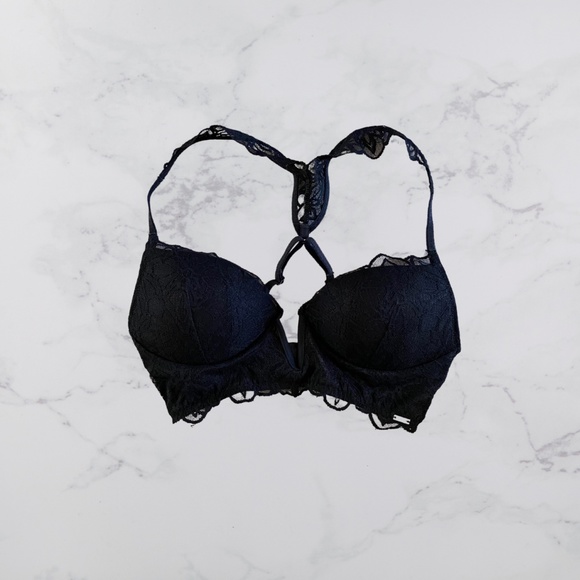 VS PINK! Bralette - Picture 2 of 3